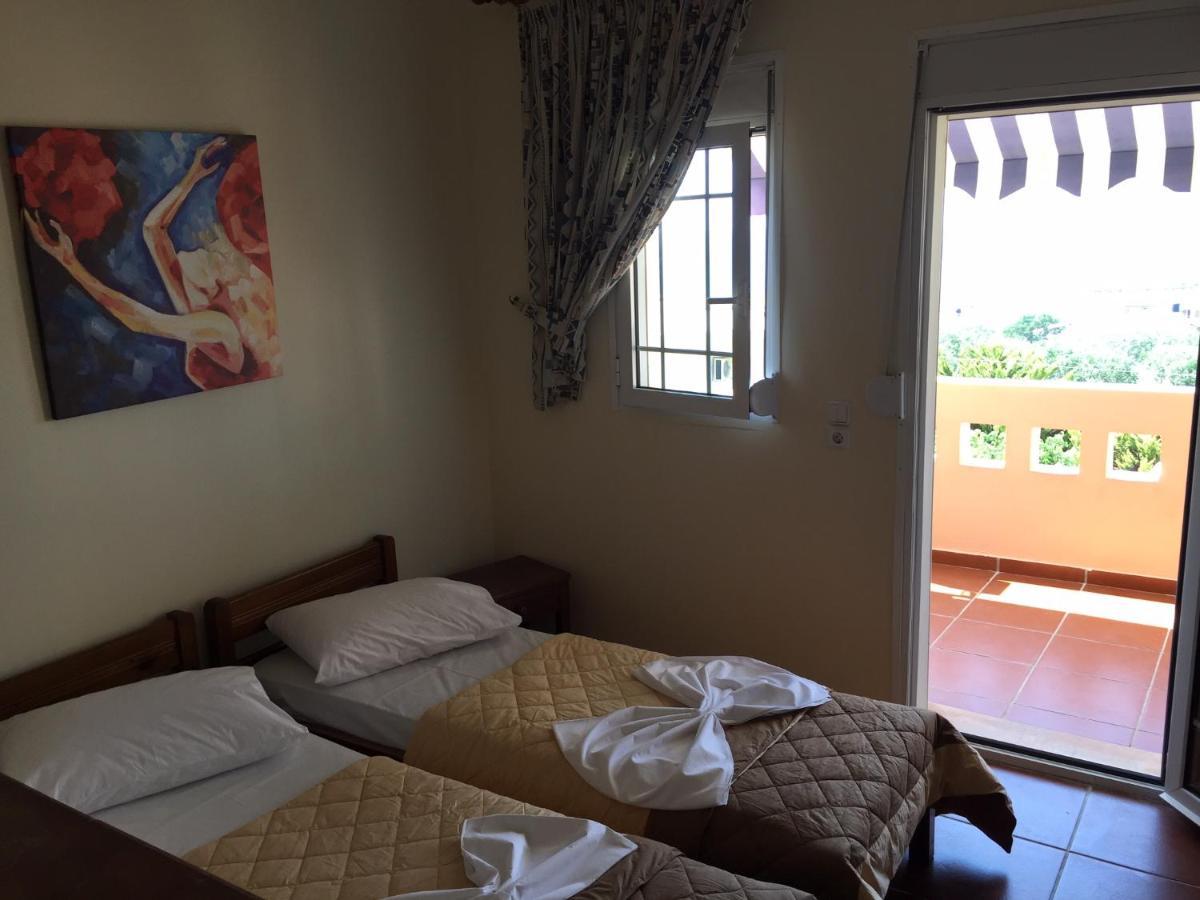 Toulipa Rooms Agia Ermioni Buitenkant foto