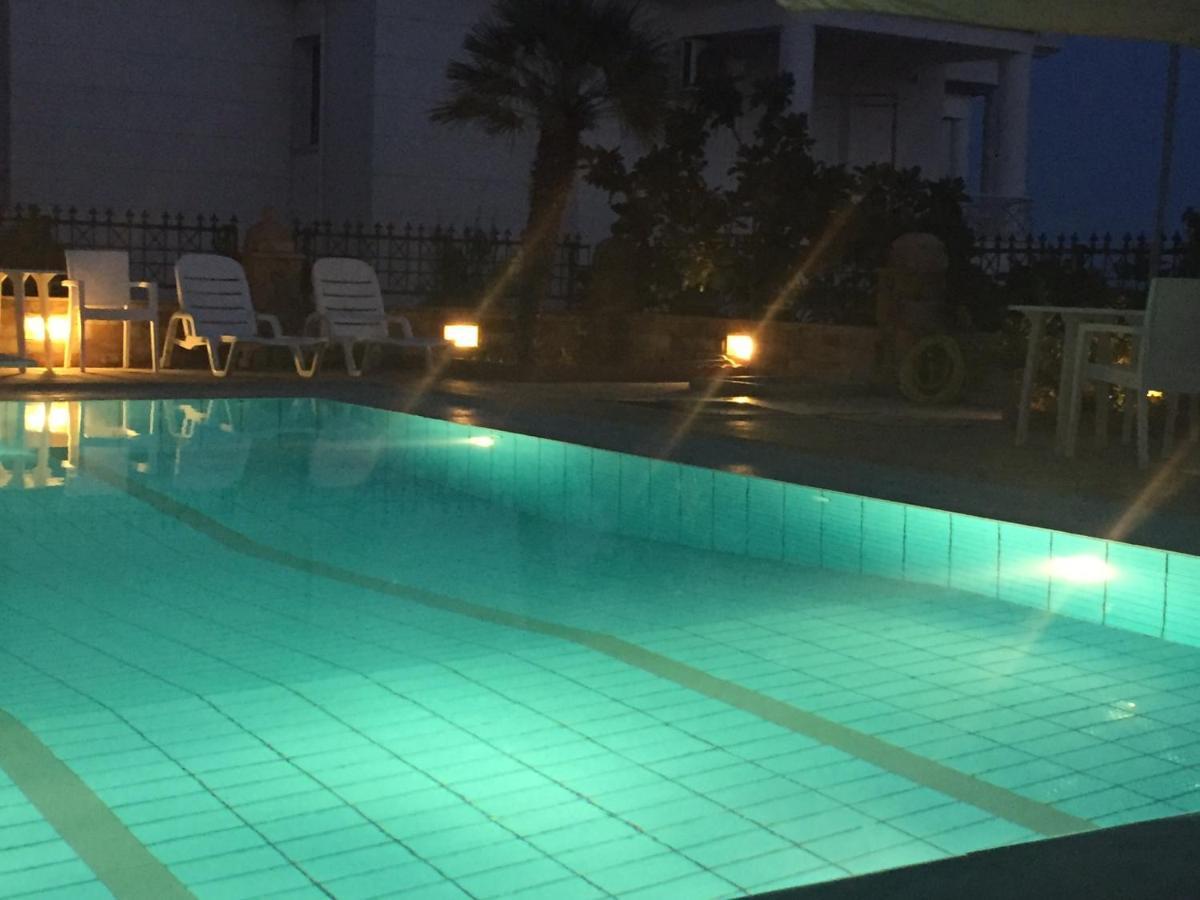 Toulipa Rooms Agia Ermioni Buitenkant foto