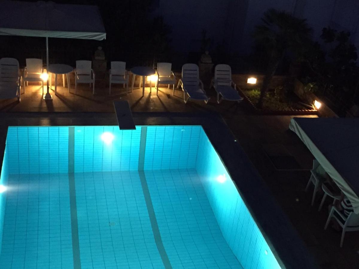 Toulipa Rooms Agia Ermioni Buitenkant foto