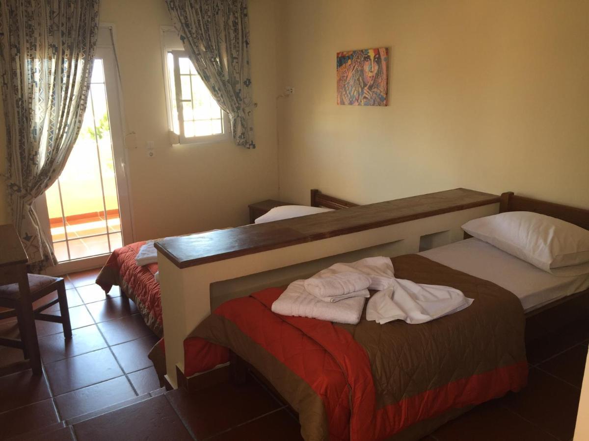 Toulipa Rooms Agia Ermioni Buitenkant foto